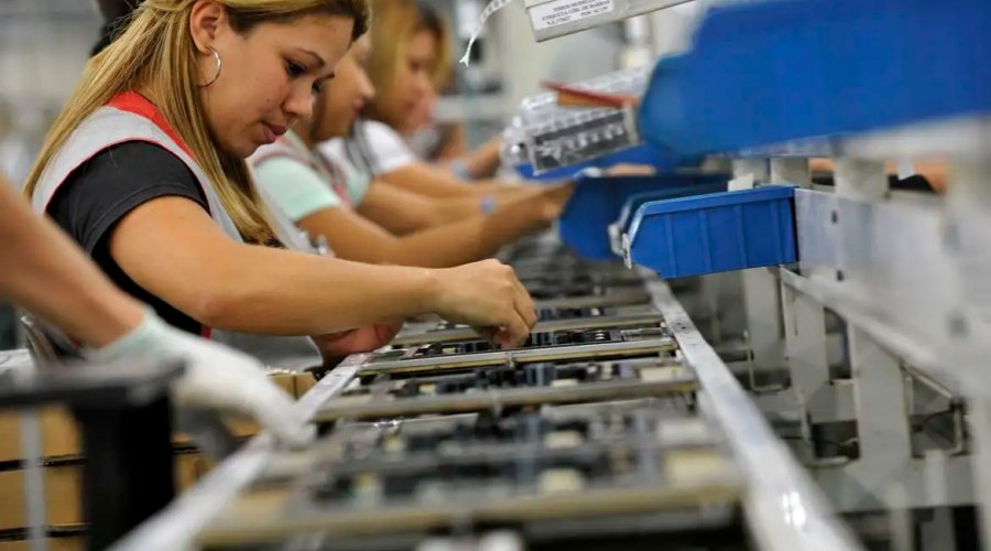 [Revisão em taxas de importação de eletrônicos mantém preço sem aumento]