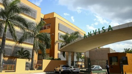[Anvisa autoriza farmácias regularizadas a vender medicamentos pela Shopee]