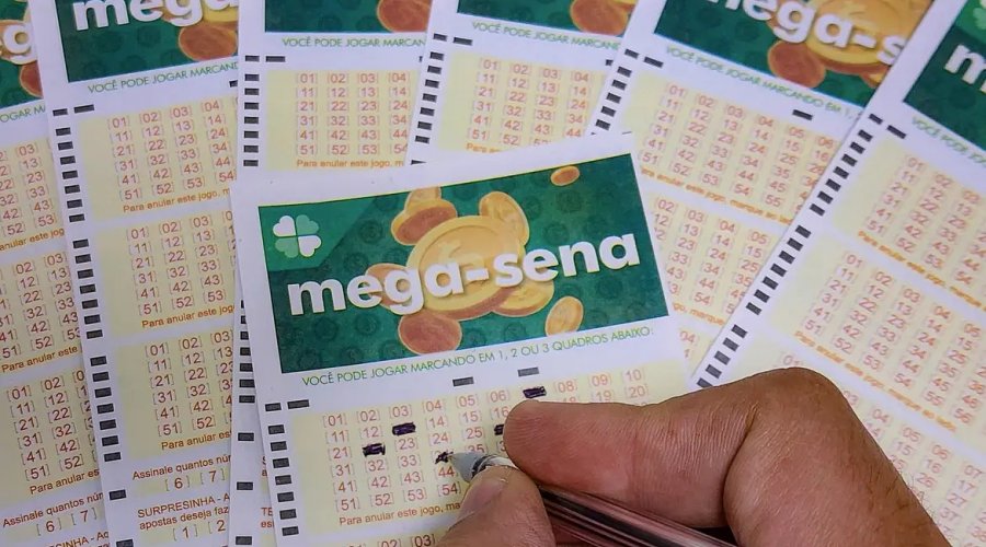 [Mega-Sena sorteia prêmio acumulado de R$ 38 milhões neste domingo]